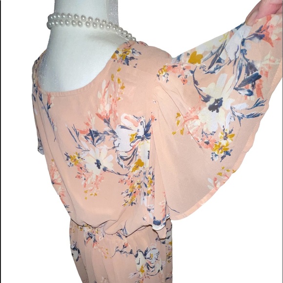 - Maternity Isabel floral maxi dress v-neck angel sleeves size xl NWOT🌸 - Picture 6 of 8